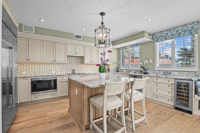 1170 GULF BOULEVARD 201, Clearwater Beach, FL 33767