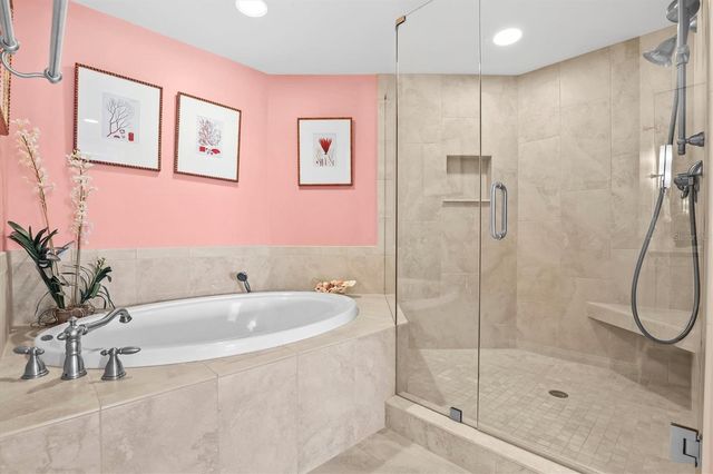 1170 GULF BOULEVARD 201, Clearwater Beach, FL 33767