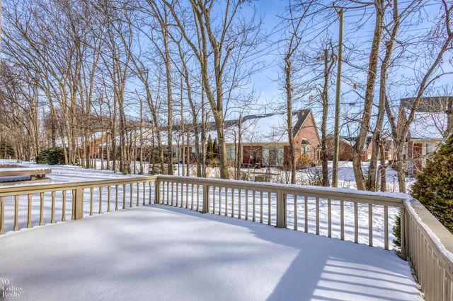 41296 Fortuna Drive, Clinton Township, MI 48038