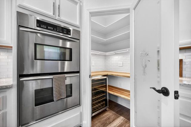 3329 Bonaire Rd, West Sacramento, CA 95691