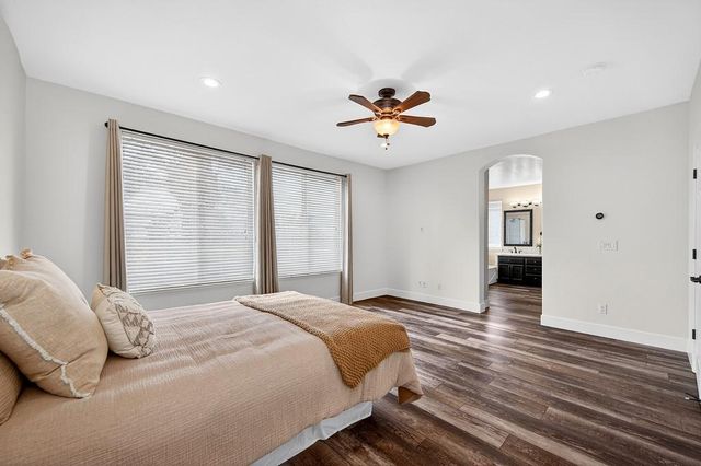 3329 Bonaire Rd, West Sacramento, CA 95691