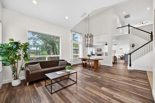 3329 Bonaire Rd, West Sacramento, CA 95691