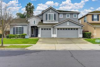 3329 Bonaire Rd, West Sacramento, CA 95691