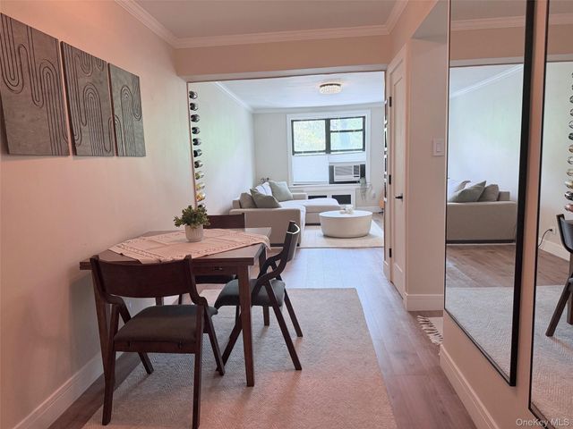 83-85 Woodhaven Boulevard 2E, Woodhaven, NY 11421