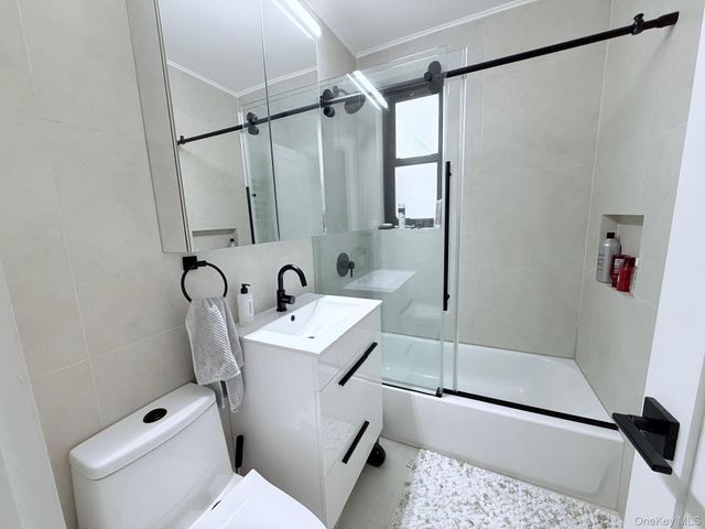 83-85 Woodhaven Boulevard 2E, Woodhaven, NY 11421