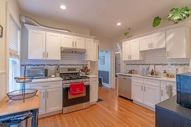 40 Tanager St, Arlington, MA 02476