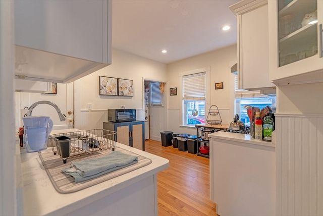40 Tanager St, Arlington, MA 02476