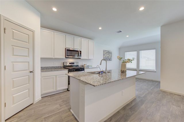 7315 Sunset Creek Drive, Rosenberg, TX 77469