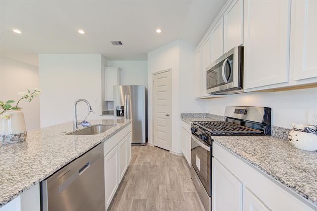 7315 Sunset Creek Drive, Rosenberg, TX 77469
