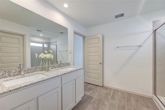 7315 Sunset Creek Drive, Rosenberg, TX 77469
