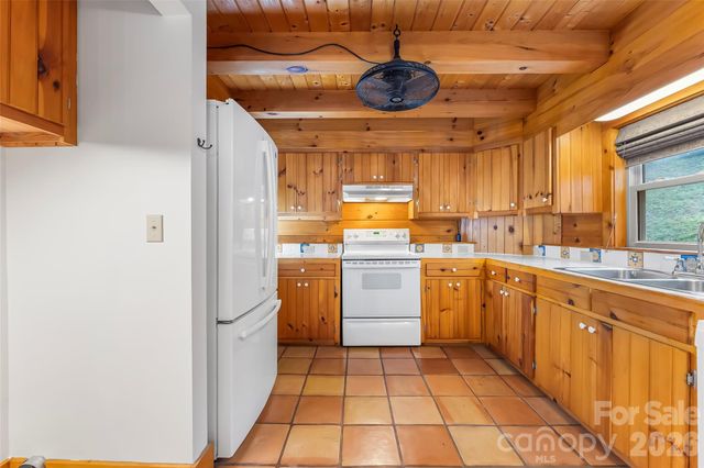 314 Old Mill Road, Nebo, NC 28761