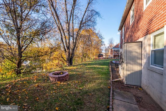 42 ADAMS ST, Reading, PA 19608