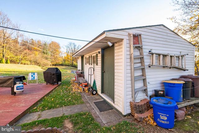 42 ADAMS ST, Reading, PA 19608