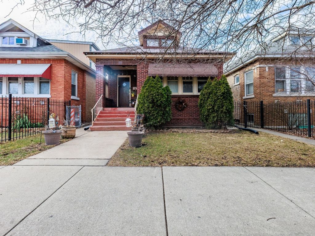 5632 S Christiana Avenue, Chicago, IL 60629