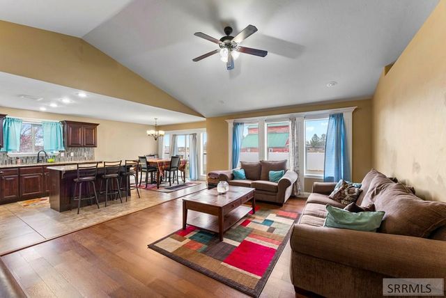 6020 Bryson Lane, Idaho Falls, ID 83404