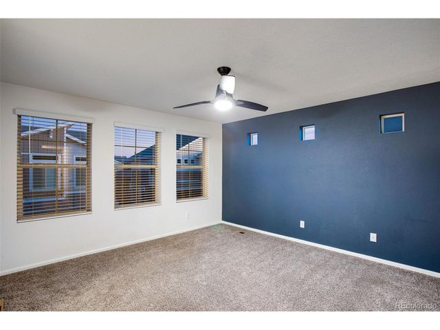 10041 Yampa Ct, Commerce City, CO 80022