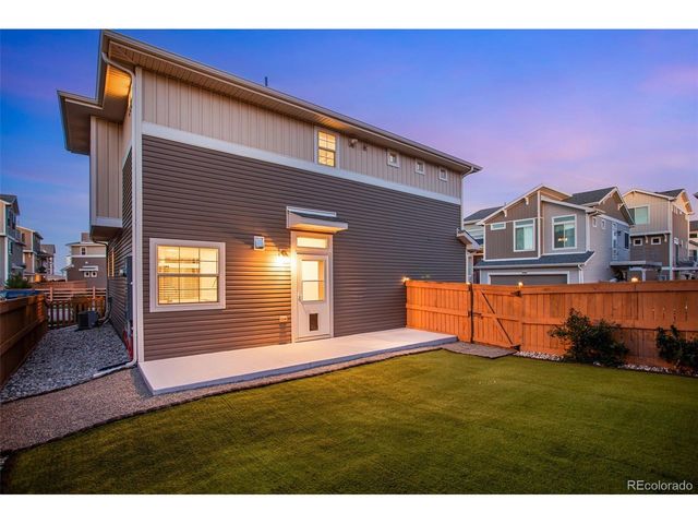 10041 Yampa Ct, Commerce City, CO 80022