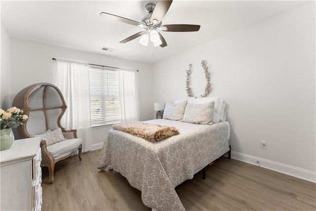 6064 Creekside View Lane, Clermont, GA 30527