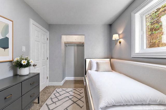 7237 S St Lawrence Avenue, Chicago, IL 60619