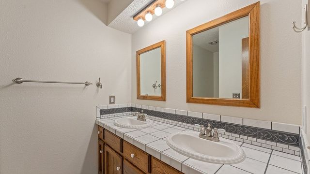 403 S 37th Street, Rogers, AR 72758