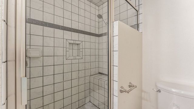 403 S 37th Street, Rogers, AR 72758