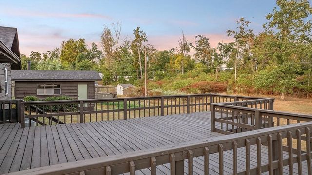 403 S 37th Street, Rogers, AR 72758