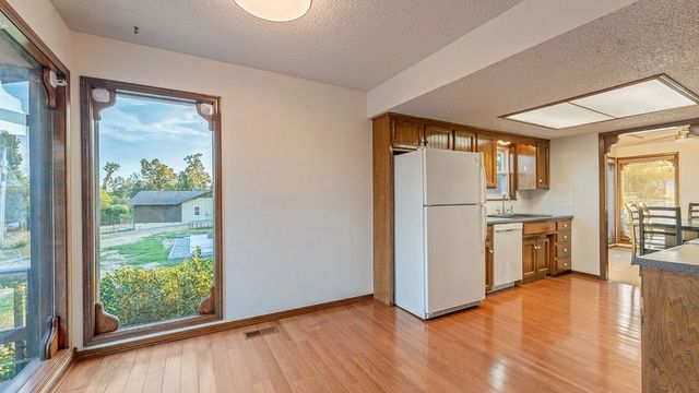 403 S 37th Street, Rogers, AR 72758