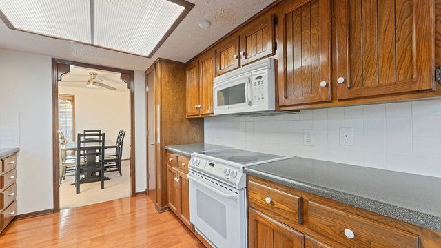 403 S 37th Street, Rogers, AR 72758
