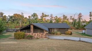 403 S 37th Street, Rogers, AR 72758