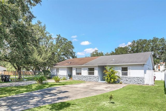 1203 HENDREN DRIVE, Orlando, FL 32807