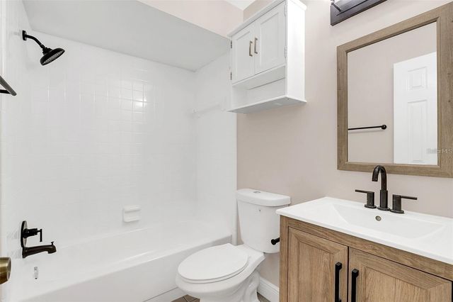 1203 HENDREN DRIVE, Orlando, FL 32807