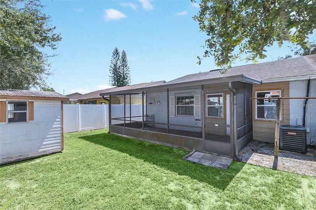 1203 HENDREN DRIVE, Orlando, FL 32807