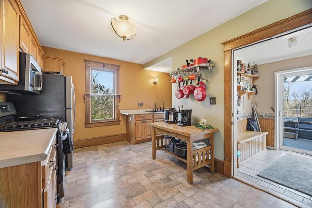 N3512 COUNTY ROAD D, New London, WI 54961