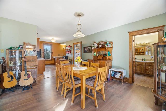 N3512 COUNTY ROAD D, New London, WI 54961