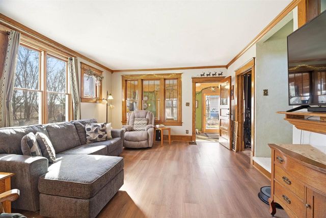 N3512 COUNTY ROAD D, New London, WI 54961