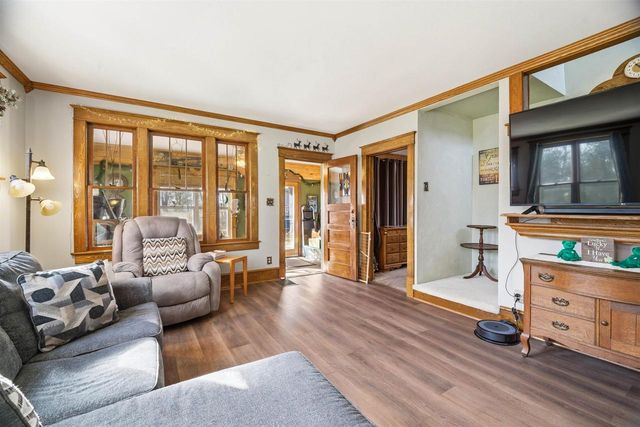 N3512 COUNTY ROAD D, New London, WI 54961