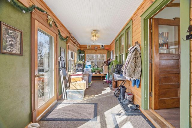 N3512 COUNTY ROAD D, New London, WI 54961