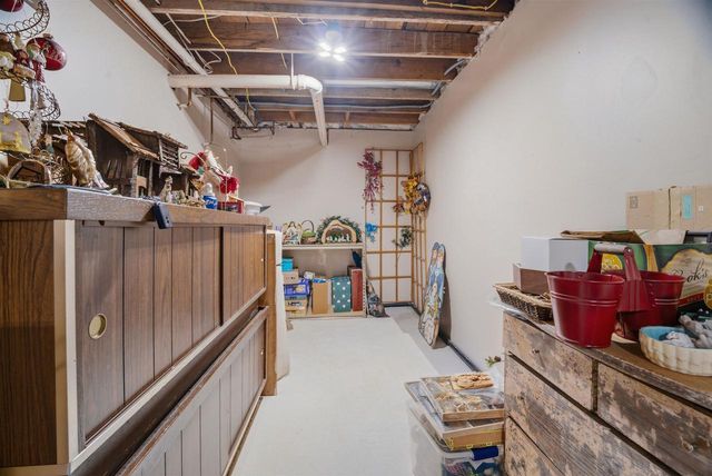 N3512 COUNTY ROAD D, New London, WI 54961