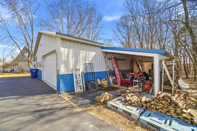 N3512 COUNTY ROAD D, New London, WI 54961