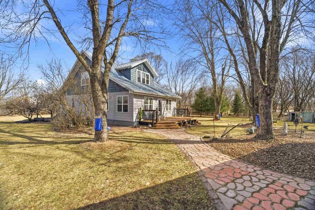 N3512 COUNTY ROAD D, New London, WI 54961