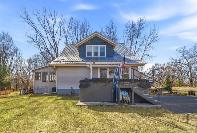 N3512 COUNTY ROAD D, New London, WI 54961