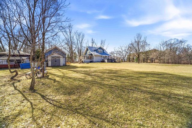 N3512 COUNTY ROAD D, New London, WI 54961