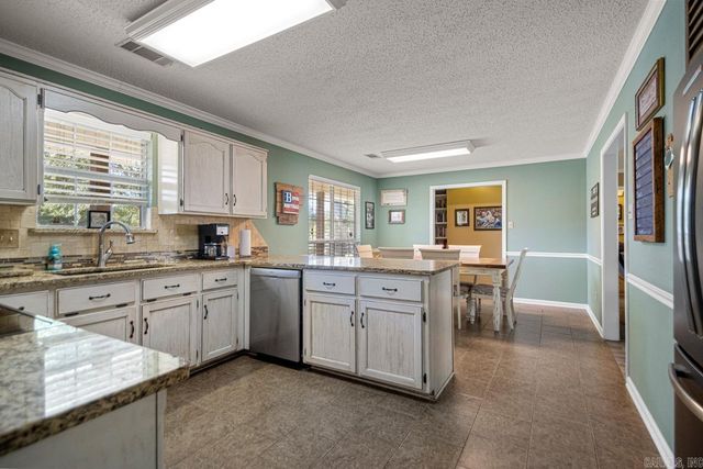 20511 Hardy Dr, Little Rock, AR 72206