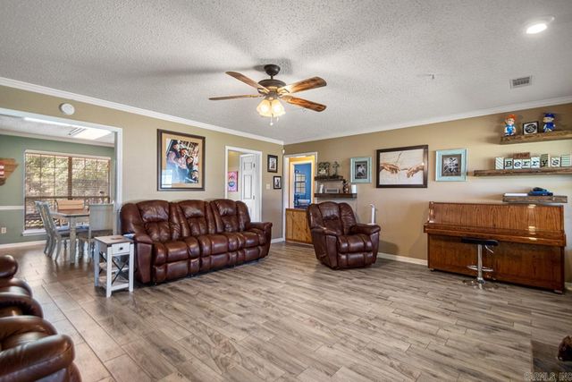 20511 Hardy Dr, Little Rock, AR 72206