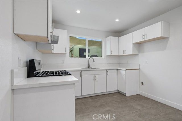 759 E 25th, Los Angeles, CA 90011