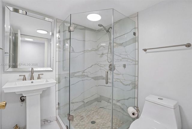 14102 SW 167th Ter 14102, Miami, FL 33177