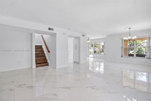 14102 SW 167th Ter 14102, Miami, FL 33177
