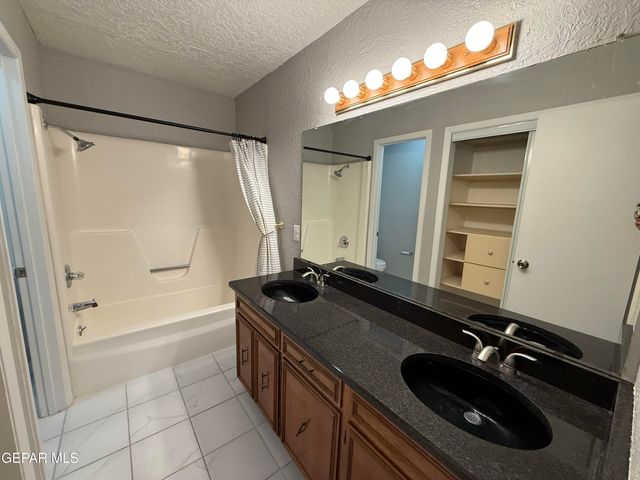 108 N TREVINO Road, Santa Teresa, NM 88008