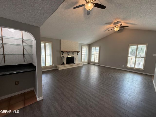 108 N TREVINO Road, Santa Teresa, NM 88008