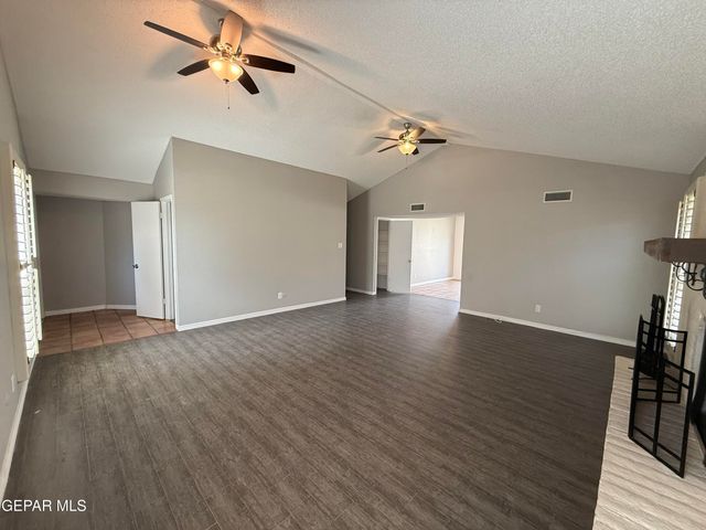 108 N TREVINO Road, Santa Teresa, NM 88008
